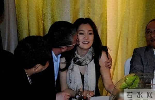 王家卫录音泄露，女星集体噤声！娱乐圈“潜规则”黑幕曝光？