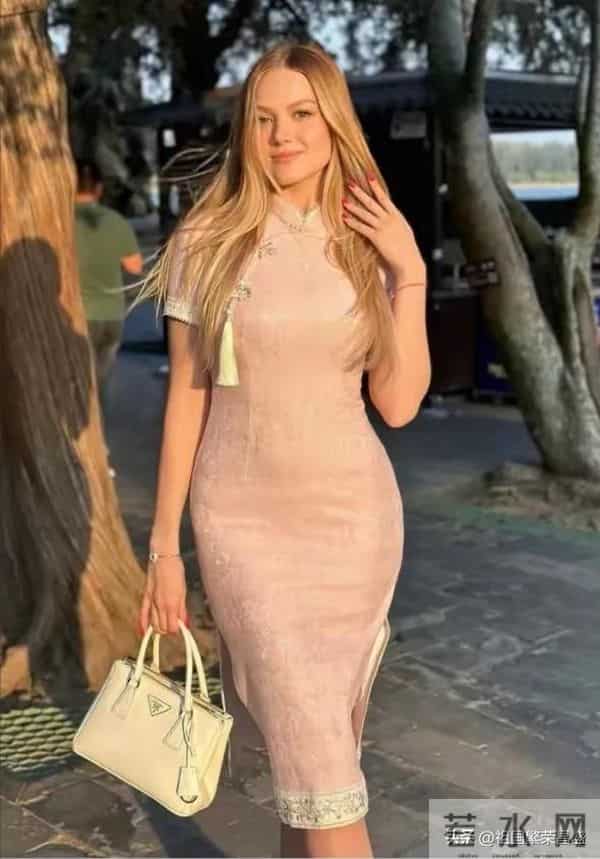 俄罗斯超模Anna Rybalko的完美比例！自律与天赋的完美结合