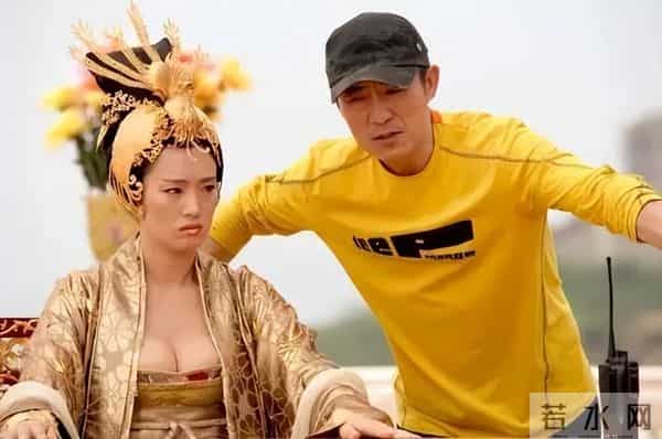 没想到，巩俐再婚6年，77岁老公用6个字评价妻子，比张艺谋更懂她