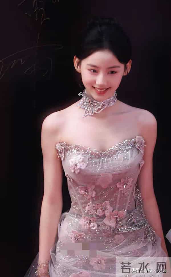 刘佳玺，青春靓丽：写真欣赏。