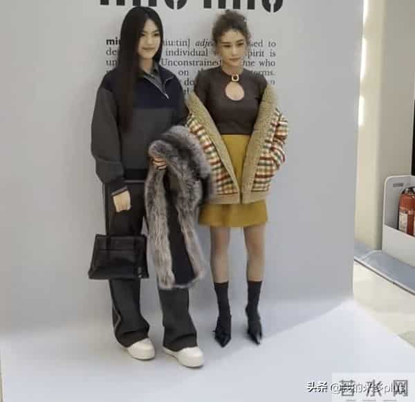 王诗龄现身上海，16岁气场不输赌王千金何超莲，王岳伦当女儿保镖