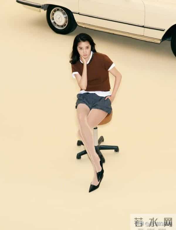 关晓彤丝袜妆造精选图集