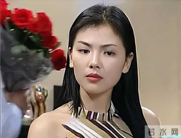 钱再多有什么用？47岁“妈祖女神”刘涛的现状，给所有人提了个醒