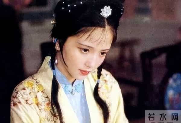 不拍吻戏、不嫁豪门，30岁自毁前程演妈妈，丈夫是她叛逆的后盾