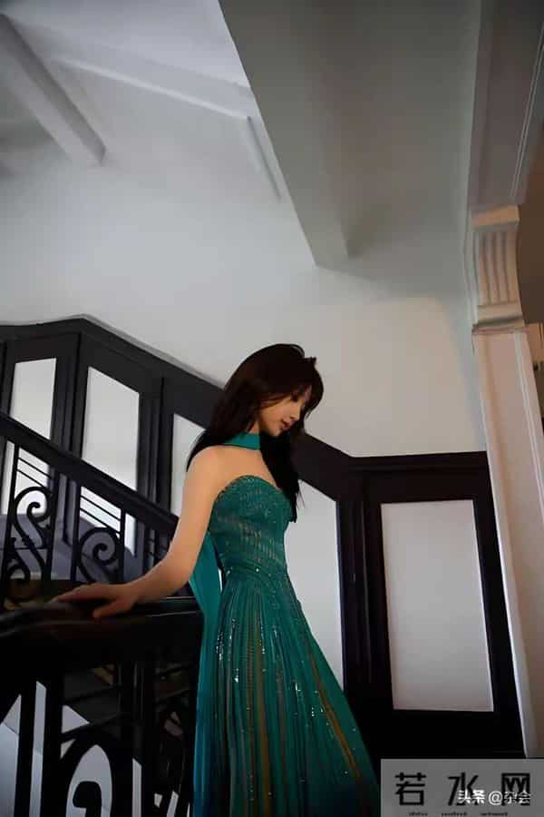 毛晓彤私下也太美了吧！本人比照片更动人，这颜值谁能不爱！