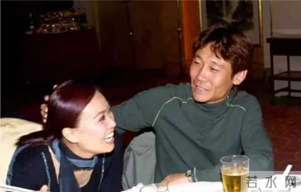 那英：终究为自己的恋爱脑再次付出了代价，实在令人唏嘘