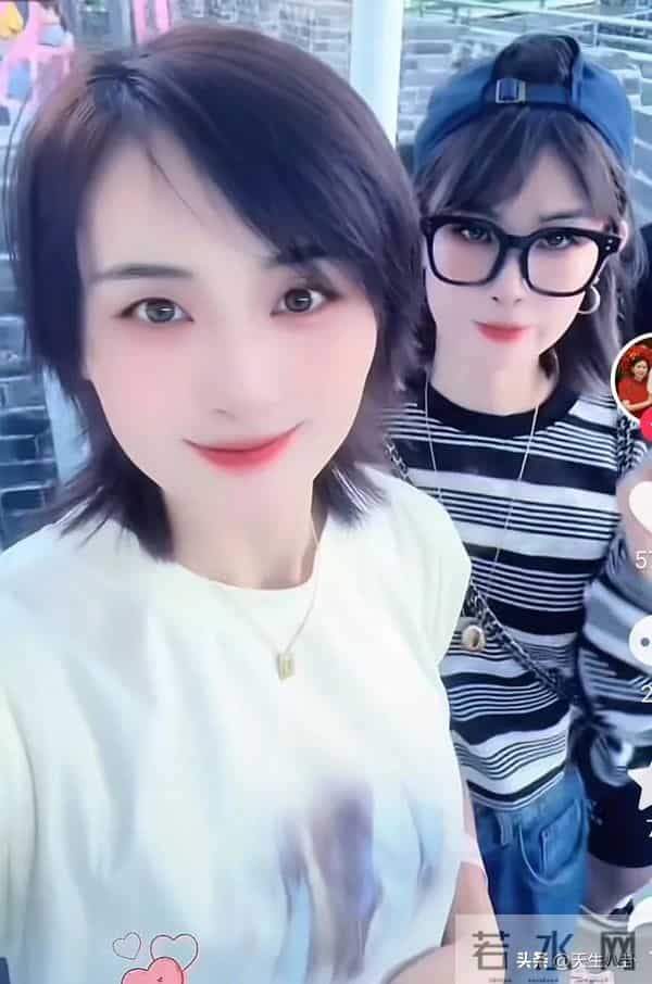 二哈火力全开，连续10条评论回怼网友，还说哈爸财产就是给她们了