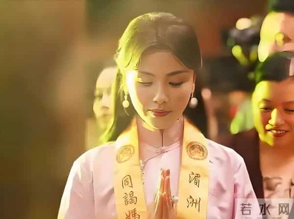 钱再多有什么用？47岁“妈祖女神”刘涛的现状，给所有人提了个醒