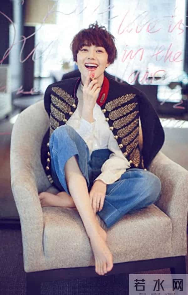 女明星，高圆圆的美脚