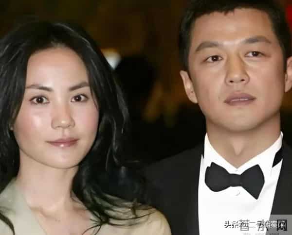 复合11年后，李嫣谢振轩联手，撕碎了王菲和谢霆锋仅剩的“体面”