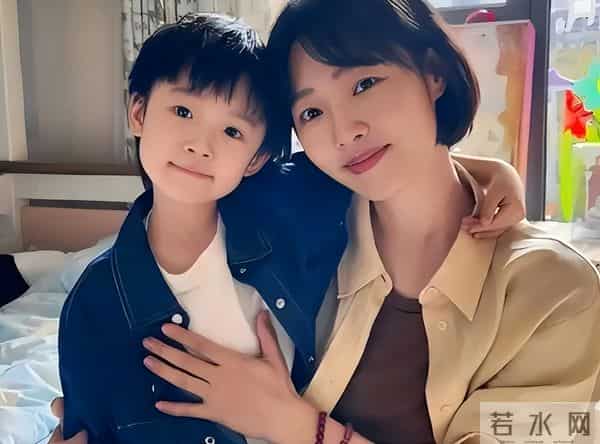 原来他才是白百何的二婚老公，把她捧成“太子妃”，难怪能翻盘！