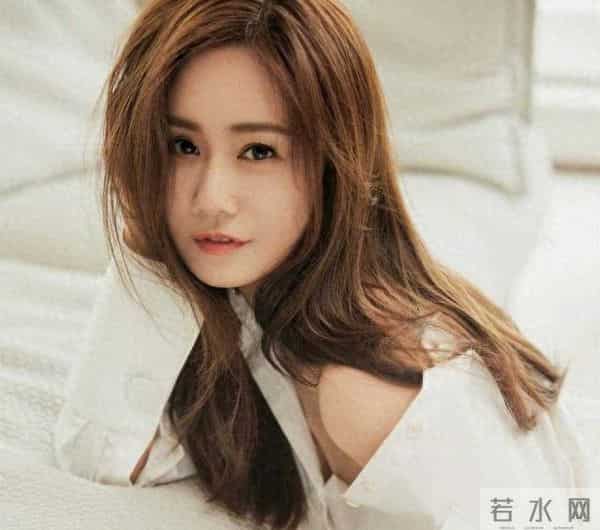 鲍蕾陆毅“恩爱”翻车？鲍蕾卸下伪装痛哭，原来刘芸早已就穿一切