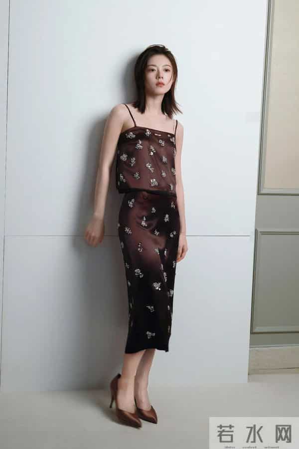 赵今麦性感小吊带