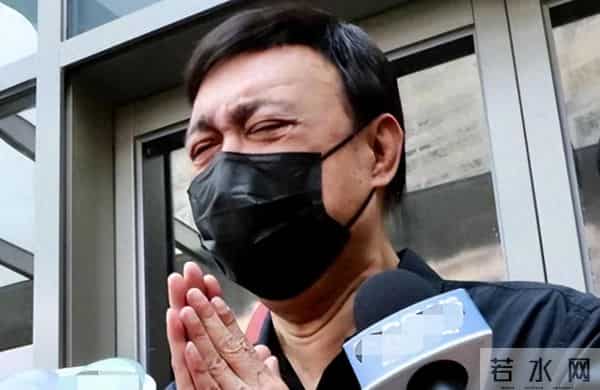 曾是一代歌王，却沦为人尽皆知的台独分子，如今家破人亡下场凄凉