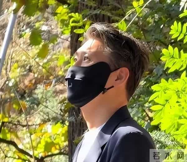 大孤山一别后，李乃文才终于明白，原来辛柏青是靠女儿撑到了现在