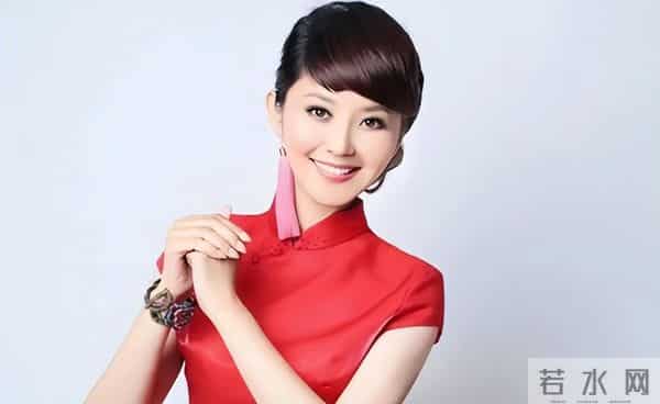 央视著名主持人与大8岁领导闪婚,婚后分居多年,她过得幸福吗?