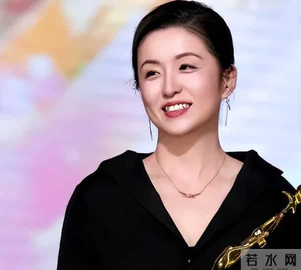 秦雯自曝大瓜，曾经因为袭警进派出所，口碑不保