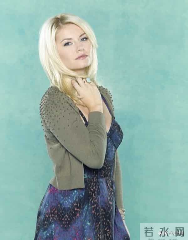 伊丽莎·库斯伯特,邻家女孩的银幕人生：伊丽莎·库斯伯特的蜕变之旅