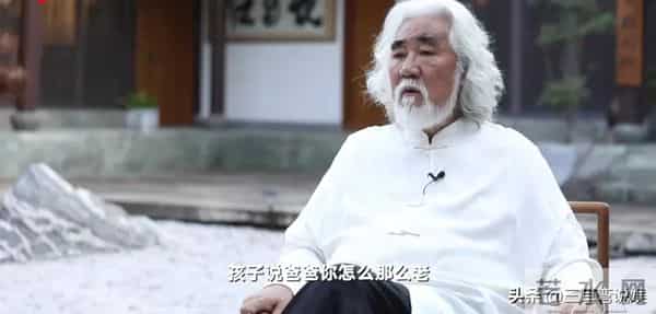 74岁张纪中被孩子问为什么这么老？什么时候死？决心陪孩子到30岁