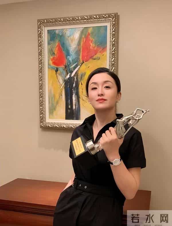 秦雯自曝大瓜，曾经因为袭警进派出所，口碑不保