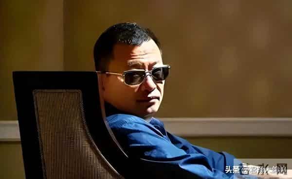 王家卫一语道破真相，这才明白，杨幂和唐嫣为什么会闹掰