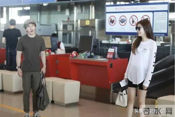 49岁刘谦再次见证奇迹：抗癌一年，戒掉不良嗜好，憔悴到认不出