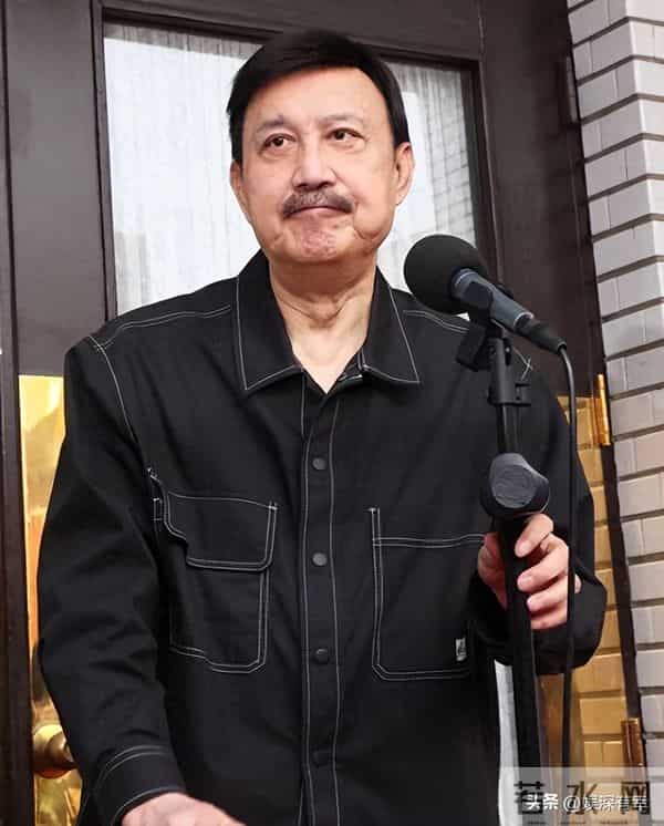 当年一代歌王，却沦为人人喊打的台D分子，如今妻离子散令人唏嘘