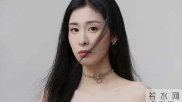 华晨宇张碧晨未婚生子违法吗，未婚生女5年后，再看华晨宇和张碧晨，谁输谁赢一目了然