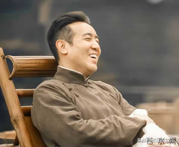 于和伟人设崩塌？官媒揭开真实现状，警示“造神”陷阱