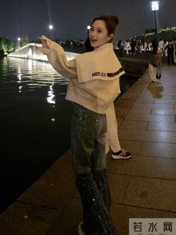 孙嘉璐｜休闲西湖畔，悠悠桂飘香，西湖夜景，果然名不虚传