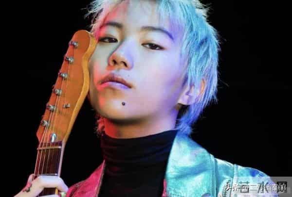 复合11年后，李嫣谢振轩联手，撕碎了王菲和谢霆锋仅剩的“体面”