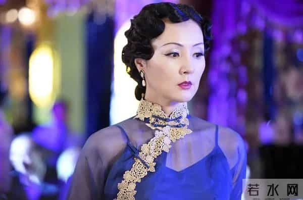 姜文让她“一脱成名”，戏外却守身如玉，如今52岁了还没找到对象