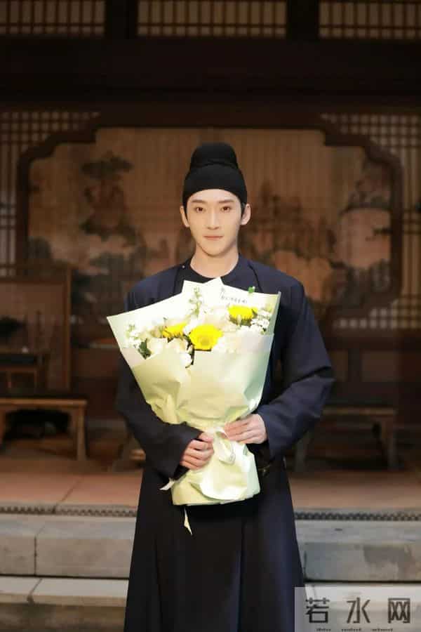 《沉默的荣耀》唯独没捧红他，今杨靖宇导演力捧，无情下线却红了