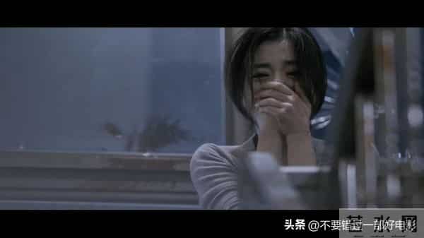 追击三部曲，紧张、清晰、流畅的故事，恐怖、压抑、绝望的风格