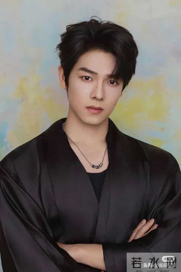 短剧圈大洗牌！王皓祯横空出世，曾辉让出一哥，这次输得一点不冤