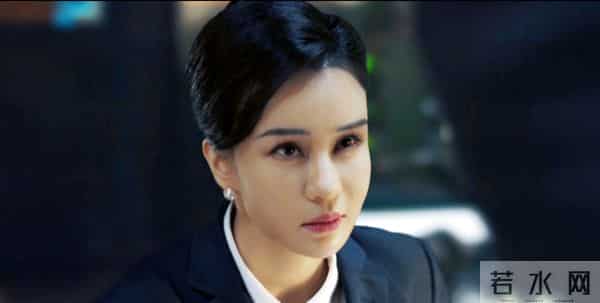 《隐锋》结局太扎心!她穿旗袍服药,30年错过终重逢!