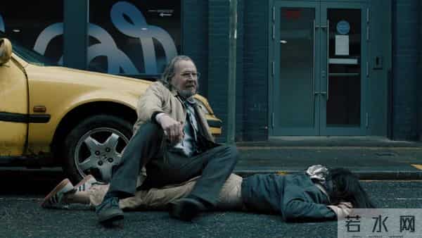 几乎无差评，评分高达9.5，最近英剧太猛了！