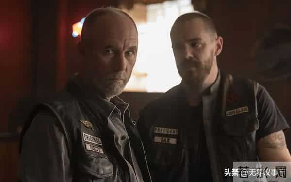 《特别小组》封神密码!劫匪与探员双向绑定,灰色救赎颠覆认知