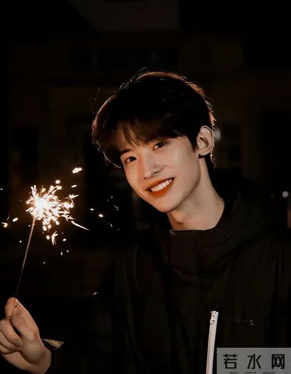 《水龙吟》破12亿，4人零差评，3人升咖， 2人翻红，1人昙花一现