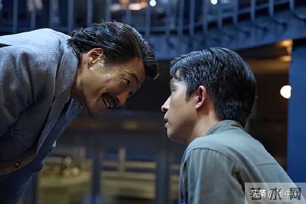 最荒诞劫机！政府比恐怖分子更慌，韩国电影还原真相，谁真谁假？