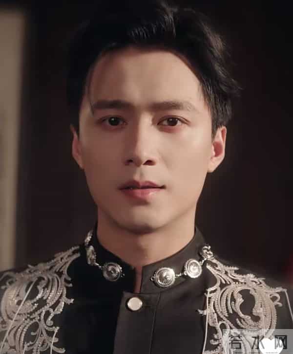 王皓祯真的大火不了？搭档翟一莹，最有爆相双甜组合还不能双爆？