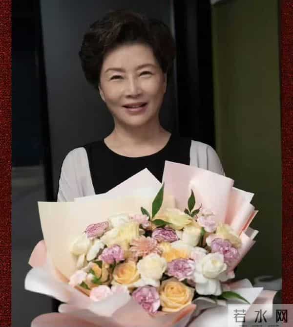 《四喜》大结局恶婆婆洗白，67岁的她年轻时长得很高级