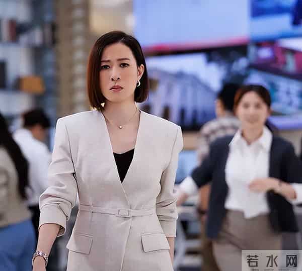 全是反转！《新闻女王2》的25集结局，是我今年看过最解气大结局