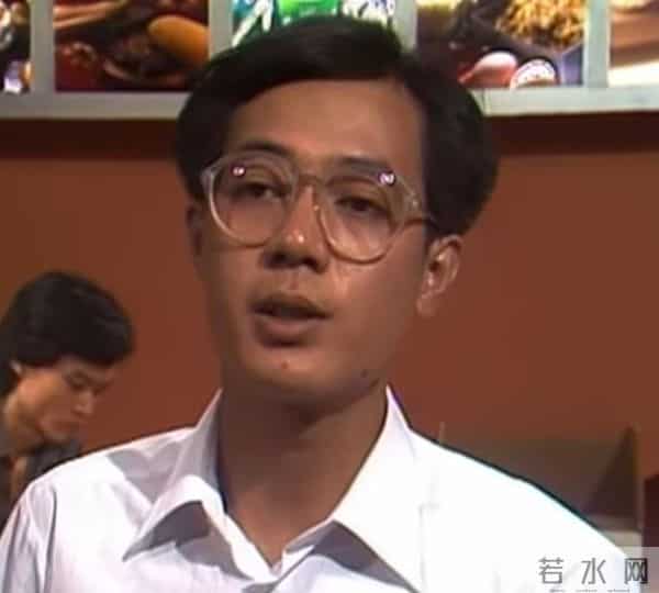 绿叶王李成昌效力TVB46年，曾被挖角三次，从演以来最怕拍亲嘴戏