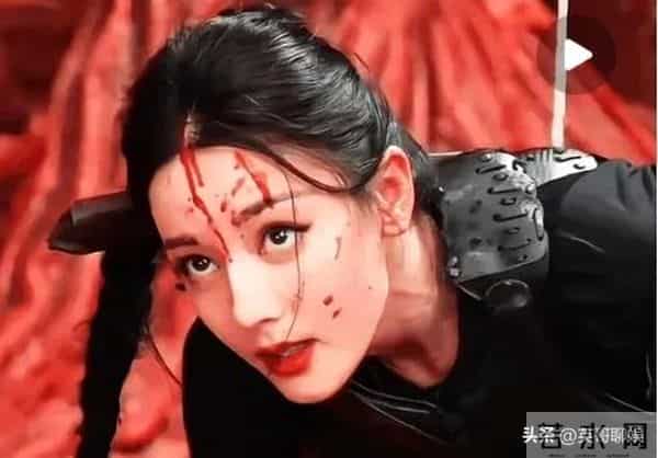 腾讯独播王炸剧定档！迪丽热巴和陈星旭联手杀怪，预约破400万