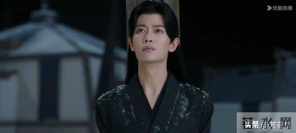 《凤凰台上》：江山美人都要的男主，遇上困在楚门世界的女主