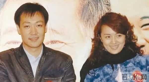 李乃文也没想到，朱媛媛离世仅半年，辛柏青已经走上了另一条路