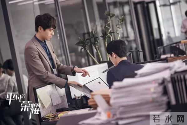 从两季《新闻女王》，透视新港剧的变迁