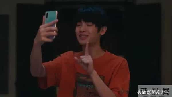 《四喜》结局！富家千金卖包救母，亲友团给力，年轻小伙直播翻盘