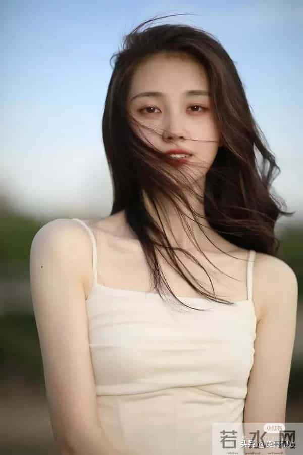 红果人气演员总榜大洗牌，韩雨彤蝉联榜首，王皓祯男演员排第一